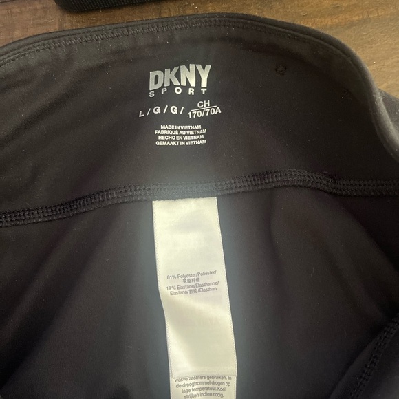 DKNY Black Leggings with Silver:Rhinestone Detailing - Picture 3 of 3